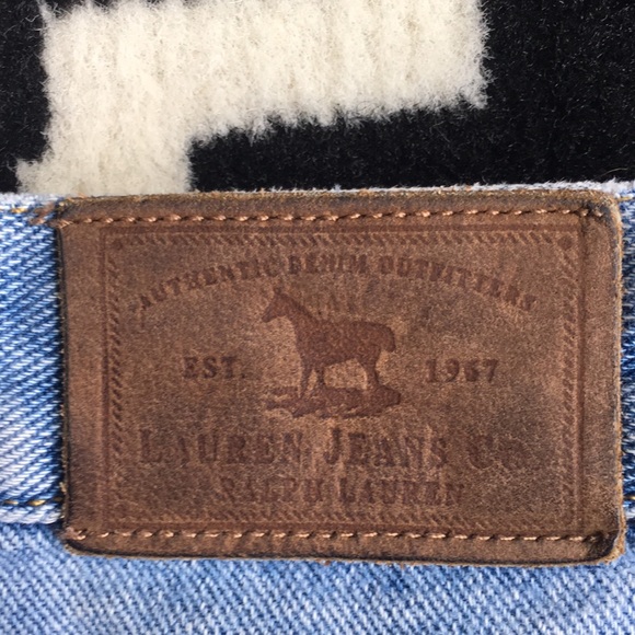 High Waisted Boyfriend Jeans - Picture 6 of 6